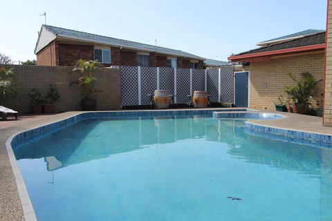 Toreador Motel - Accommodation Newcastle 2