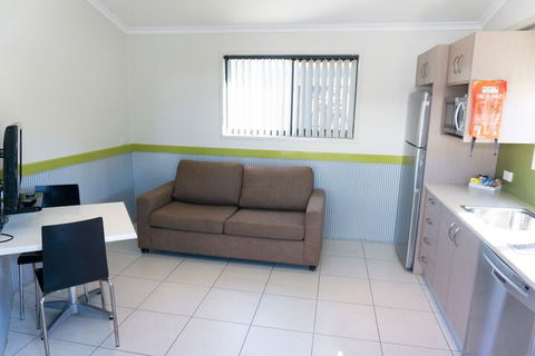 Shoal Bay Holiday Park - Accommodation Newcastle 6