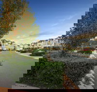 Quest Sanctuary Lakes - Accommodation Newcastle