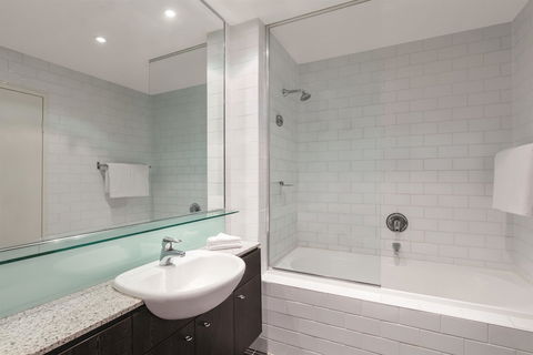 Adina Apartment Hotel Sydney Central - Accommodation Newcastle 6