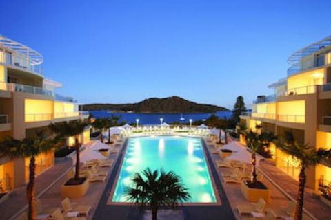 Mantra Ettalong Beach - Accommodation Newcastle 0