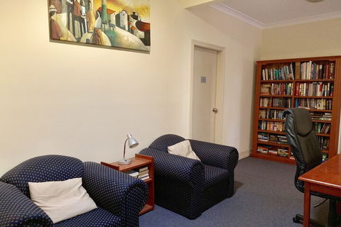 Ashfield Manor - Accommodation Newcastle 1