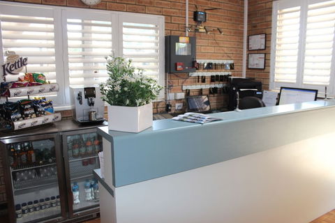 Golden Harvest Motor Inn - Accommodation Newcastle 4