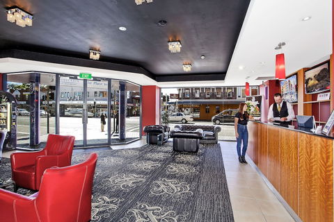 Boulevard On Beaumont - Accommodation Newcastle 0