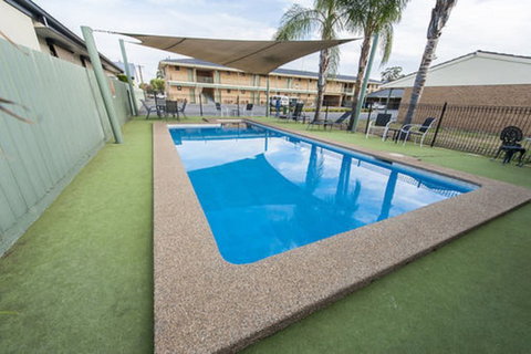 Garden City Motor Inn - Accommodation Newcastle 5