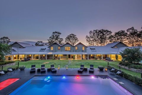 Spicers Vineyards Estate - Accommodation Newcastle 3