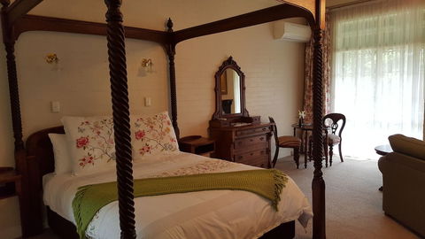 Victoria House Motor Inn - Accommodation Newcastle 4