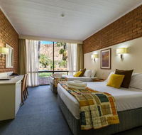 Alice in The Territory - Accommodation Newcastle