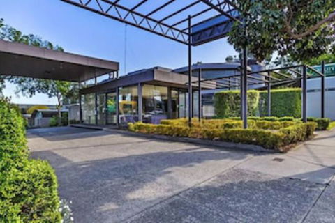 Beaumont Kew - Accommodation Newcastle 0