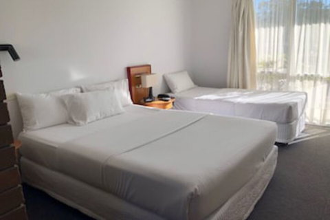 Matador Motor Inn - Accommodation Newcastle 0