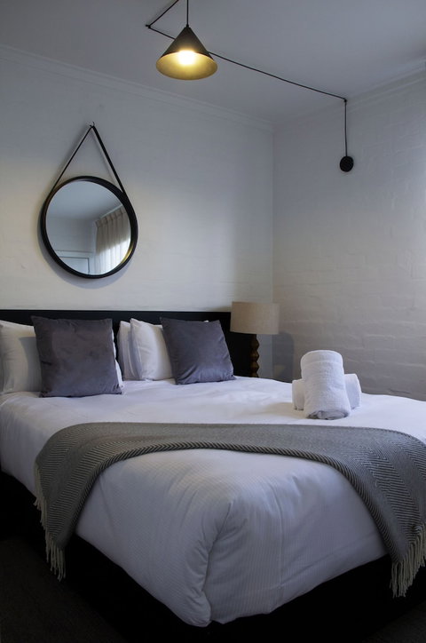 Davis Avenue Apartments - Accommodation Newcastle 3