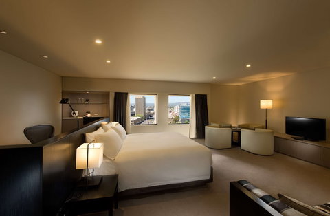 Hilton Adelaide - Accommodation Newcastle 4