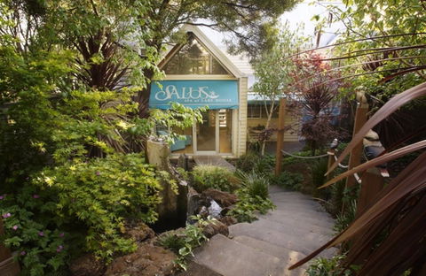 Lake House Daylesford - Accommodation Newcastle 1
