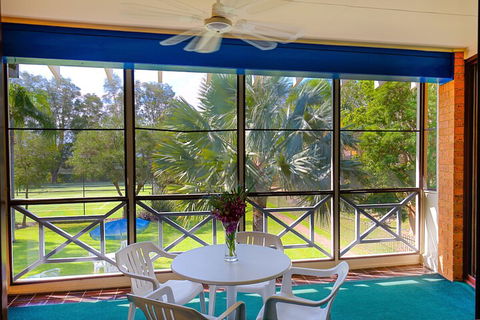 Vacation Village - Accommodation Newcastle 7