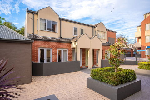 Aligned Corporate Residences Kew - Accommodation Newcastle 0