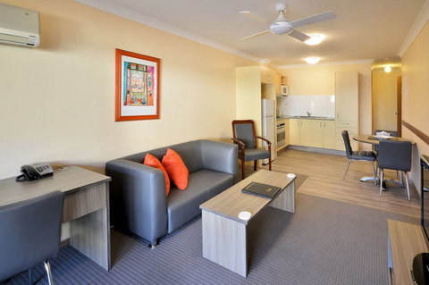 Quest Ascot - Accommodation Newcastle 3