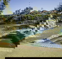 Paradise Island Resort - Accommodation Newcastle