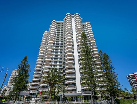 Breakfree Acapulco - Accommodation Newcastle 2