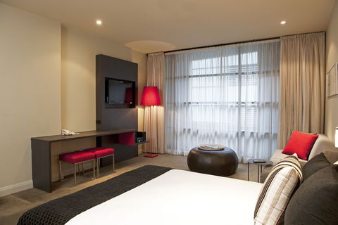 Mantra Hindmarsh Square - Accommodation Newcastle 5