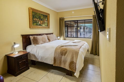 Overlander Homestead Motel - Accommodation Newcastle 6