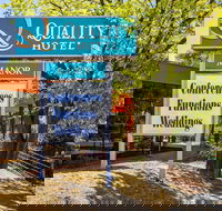 Quality Hotel Manor - Accommodation Newcastle