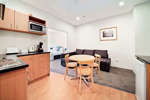 All Suites Perth - Accommodation Newcastle 1