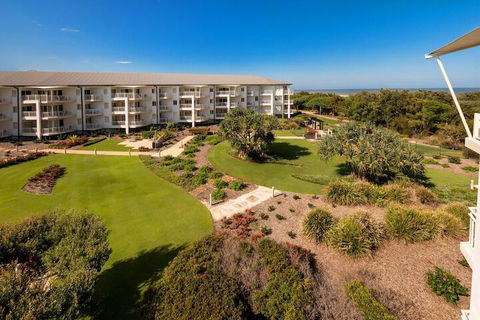 Mantra On Salt Beach - Accommodation Newcastle 3