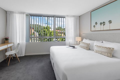 Oaks Nelson Bay Lure Suites - Accommodation Newcastle 3