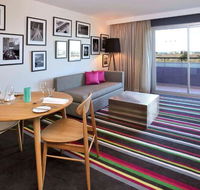Mercure Melbourne Treasury Gardens - Accommodation Newcastle