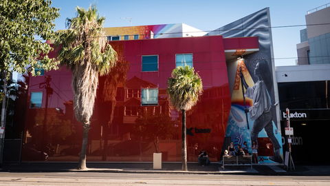 Base Backpackers Melbourne Hostel - Accommodation Newcastle 1