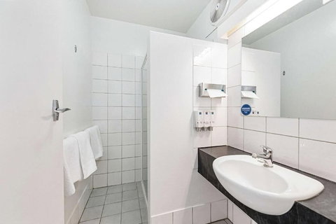 Coach House Launceston - Accommodation Newcastle 4