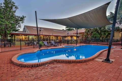 Kimberley Hotel Halls Creek - Accommodation Newcastle 2