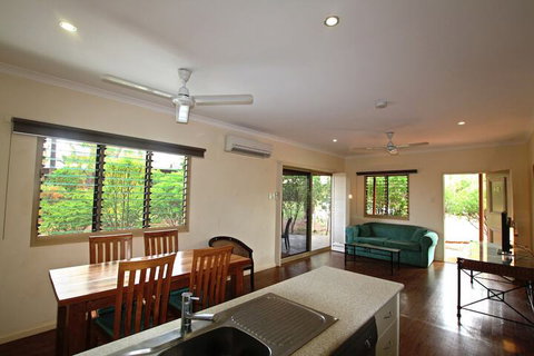 Kimberley Hotel Halls Creek - Accommodation Newcastle 4