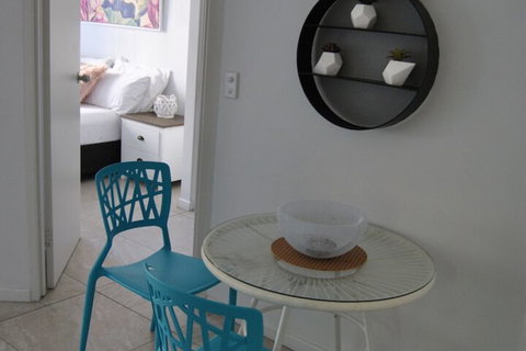 Budds Beach Apartments - Accommodation Newcastle 6