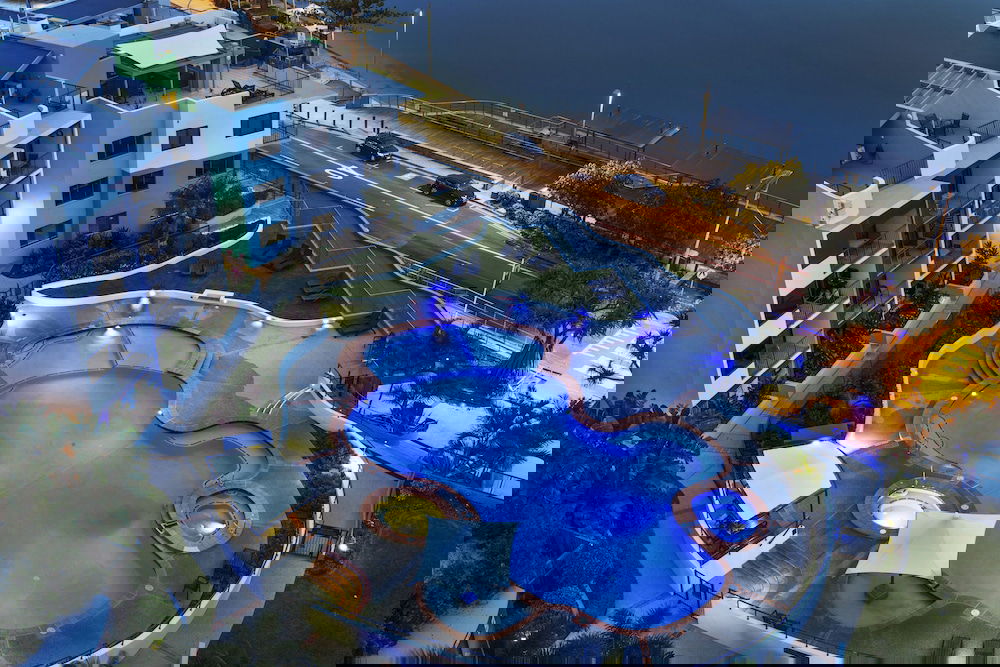 Caloundra QLD Accommodation Newcastle