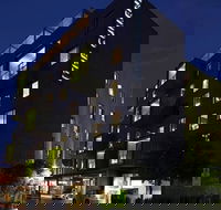 Art Series - The Cullen - Accommodation Newcastle