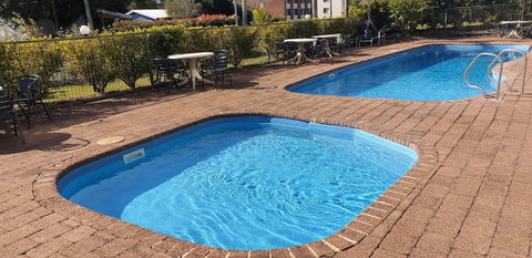 Marina Resort - Accommodation Newcastle 2