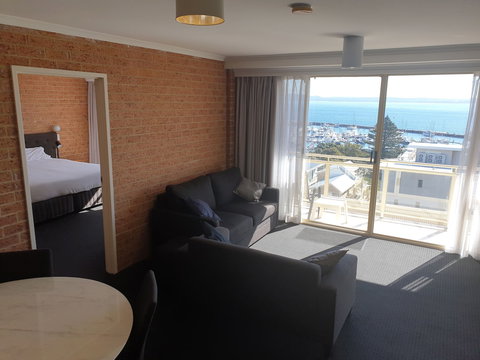 Marina Resort - Accommodation Newcastle 6