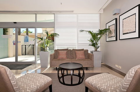 Grand Apartments - Accommodation Newcastle 4