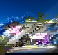 Freestyle Resort Port Douglas - Accommodation Newcastle