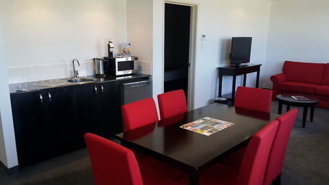 Leichhardt Hotel - Accommodation Newcastle 5
