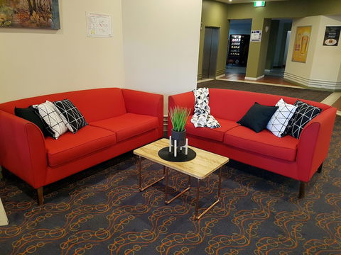 Leichhardt Hotel - Accommodation Newcastle 2