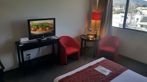 Leichhardt Hotel - Accommodation Newcastle 6