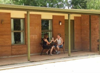 Arnold NT Accommodation Newcastle