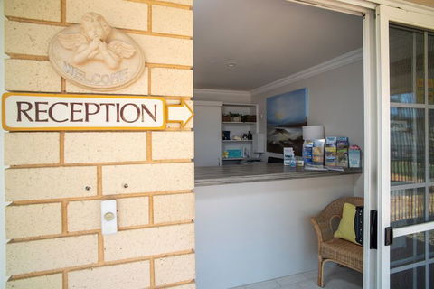 Santa Fe Motel & Holiday Units - Accommodation Newcastle 4