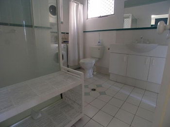 Pacific Sands Holiday Apartments - Accommodation Newcastle 1