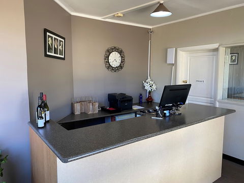 Country Gardens Motel - Accommodation Newcastle 3