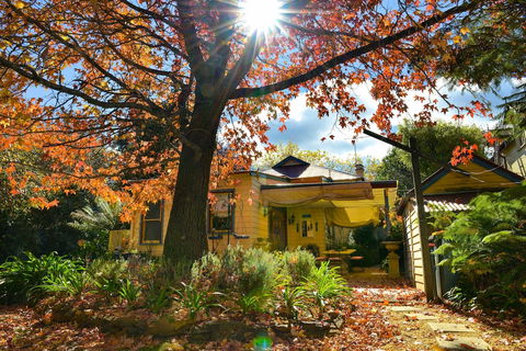 Varenna - Accommodation Newcastle 2
