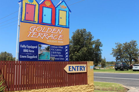 Golden Terrace Holiday Park - Accommodation Newcastle 3