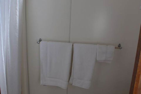 Golden Terrace Holiday Park - Accommodation Newcastle 4
